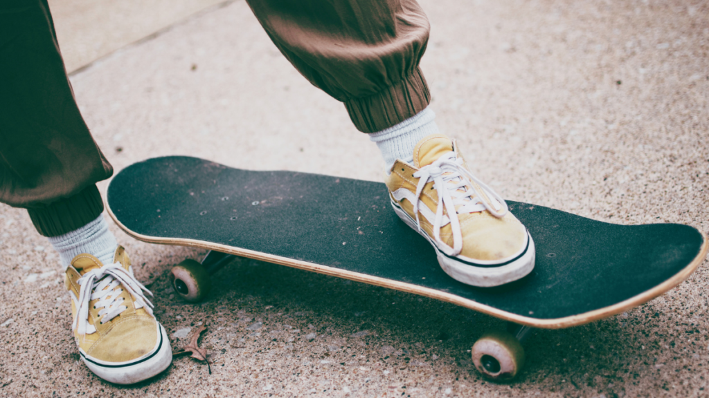 How to Learn Skateboarding