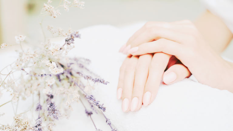 Winter Nail Care Tips (Definitive Do’s and Don’ts!)